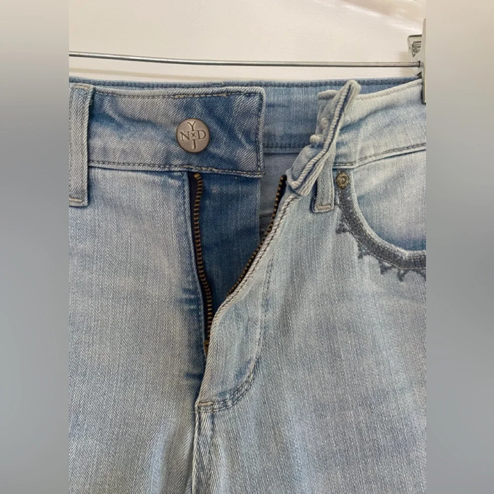 NYDJ AMI Skinny Ankle Jeans - Picture 9 of 12